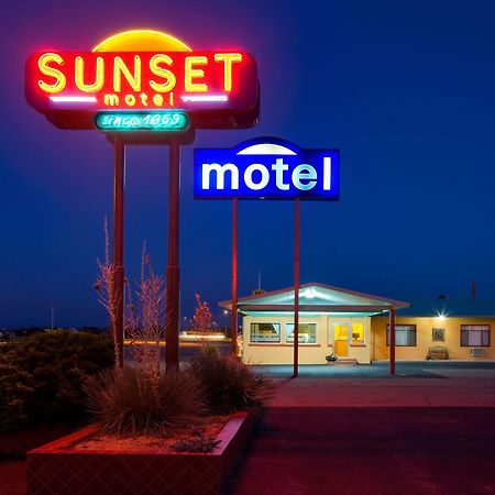 Sunset Motel Moriarty Luaran gambar