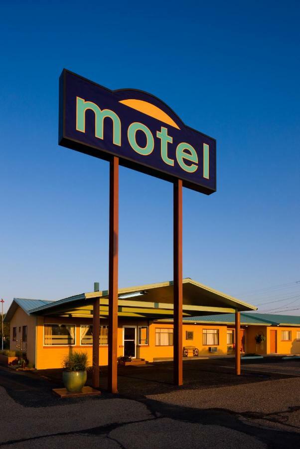 Sunset Motel Moriarty Luaran gambar