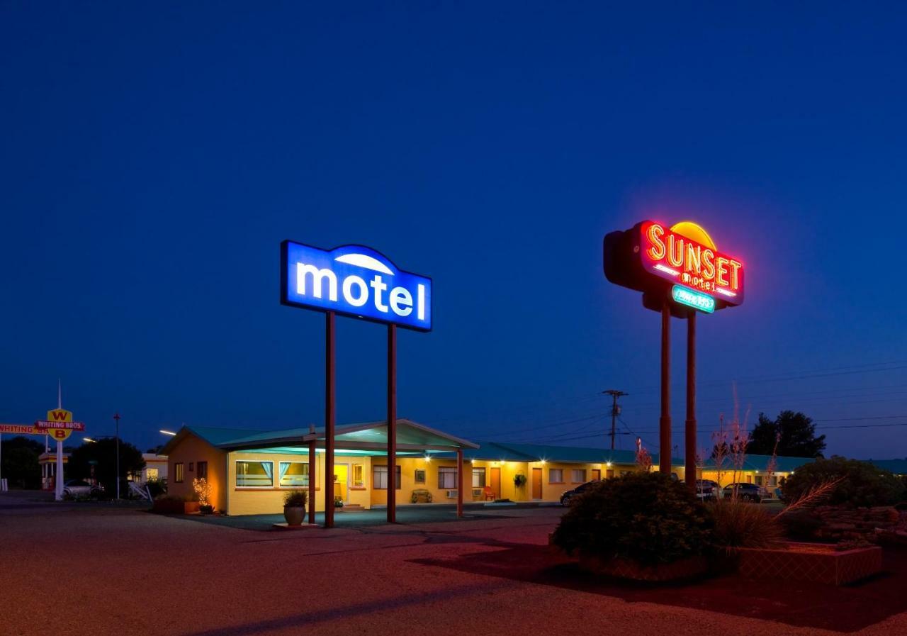 Sunset Motel Moriarty Luaran gambar